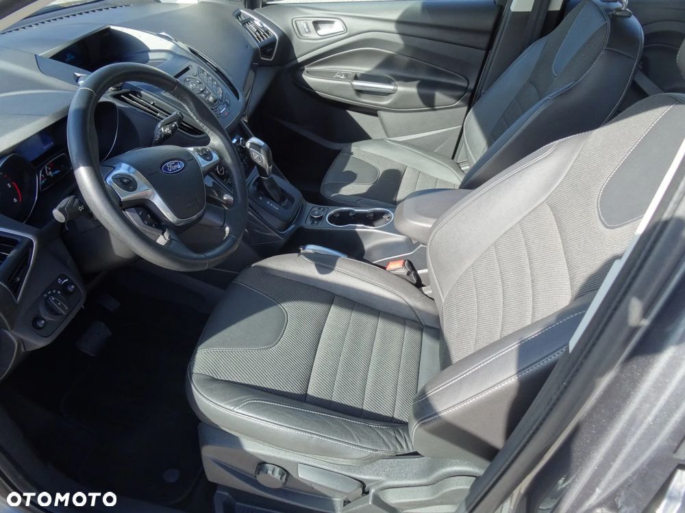 Ford Kuga 2.0 TDCi 4x4 Trend - 12