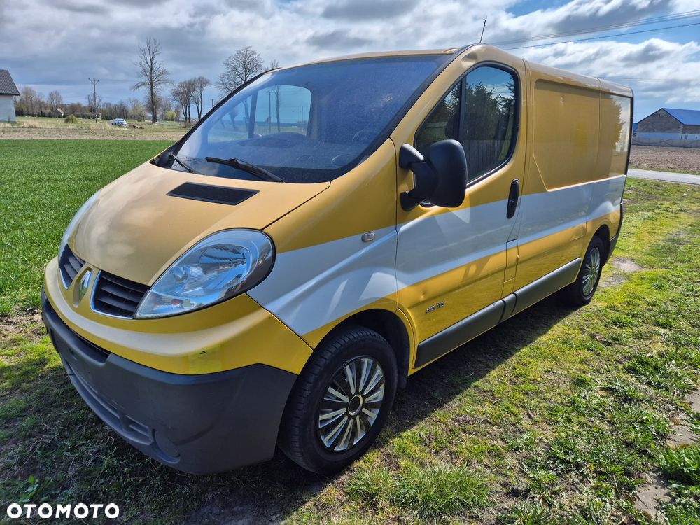 Renault Trafic - 1