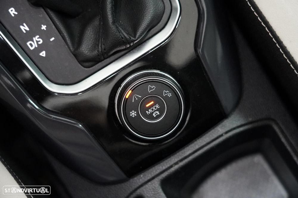 VW T-Roc 2.0 TDI Sport DSG 4Motion - 17