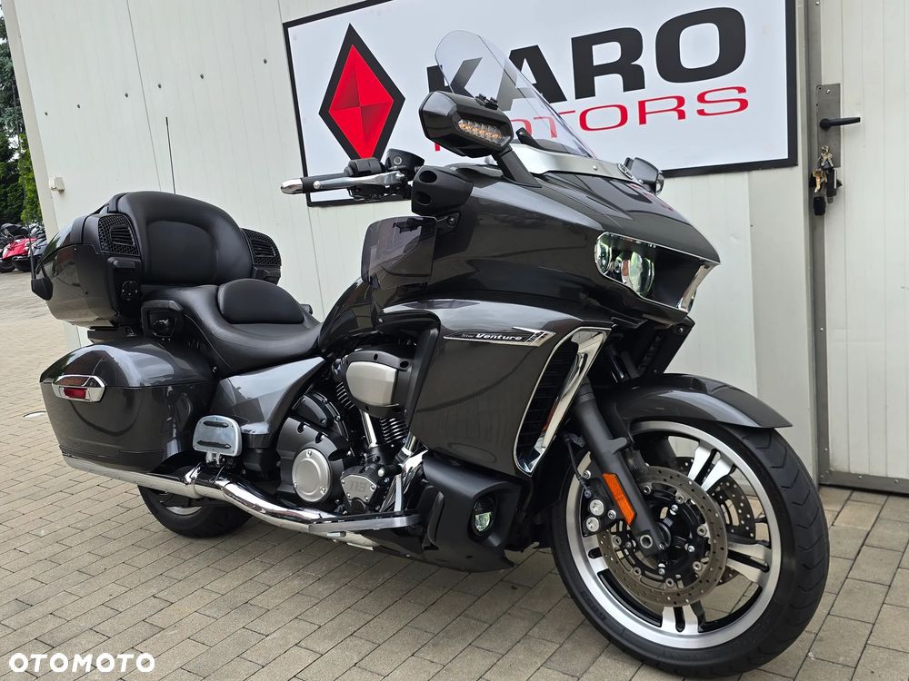 Yamaha Venture - 1