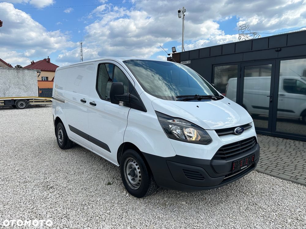 Ford TRANSIT CUSTOM - 3