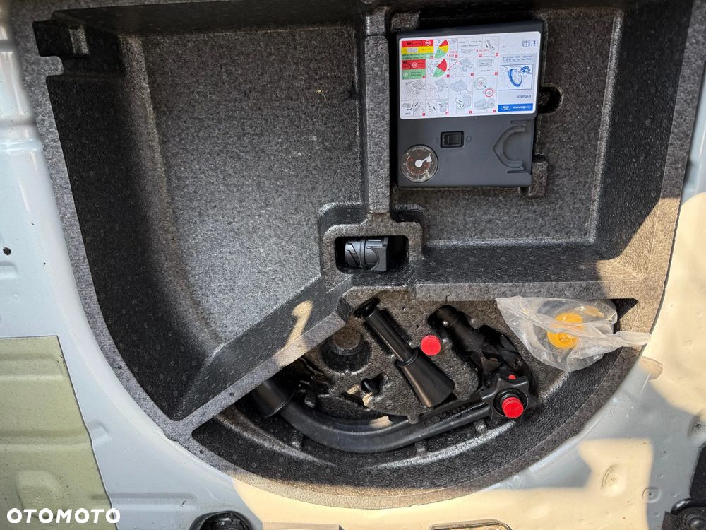 Ford B-MAX 1.0 EcoBoost Titanium X - 15