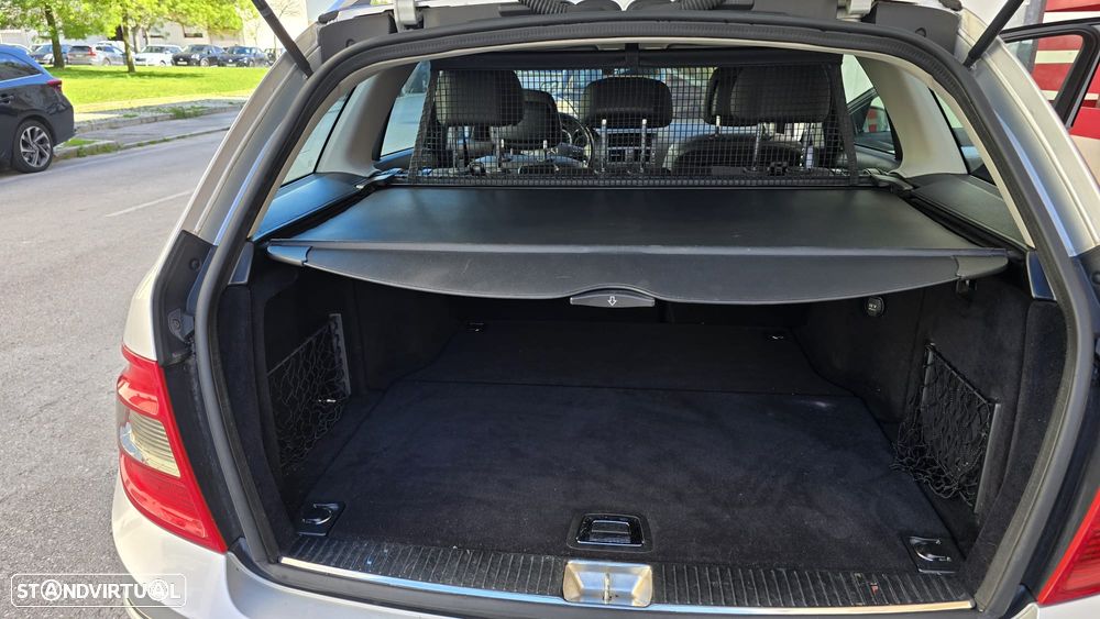 Mercedes-Benz C 220 CDi Avantgarde BlueEfficiency - 17