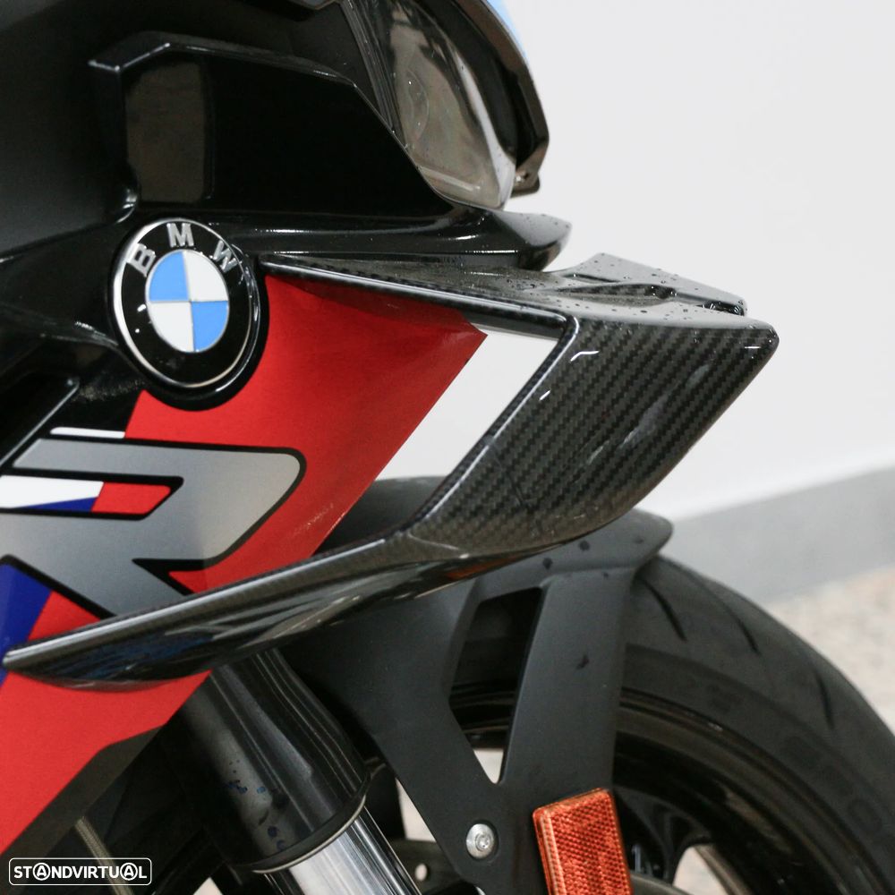 BMW M 1000 RR - 10