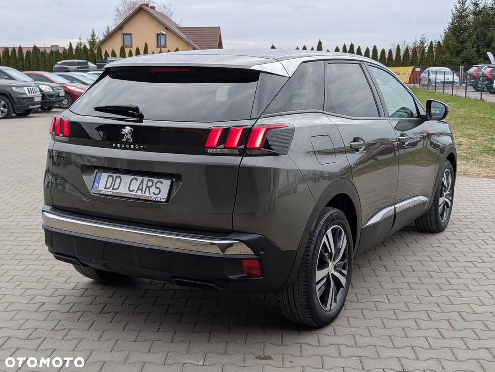 Peugeot 3008 PureTech 130 Stop & Start GPF Allure - 16