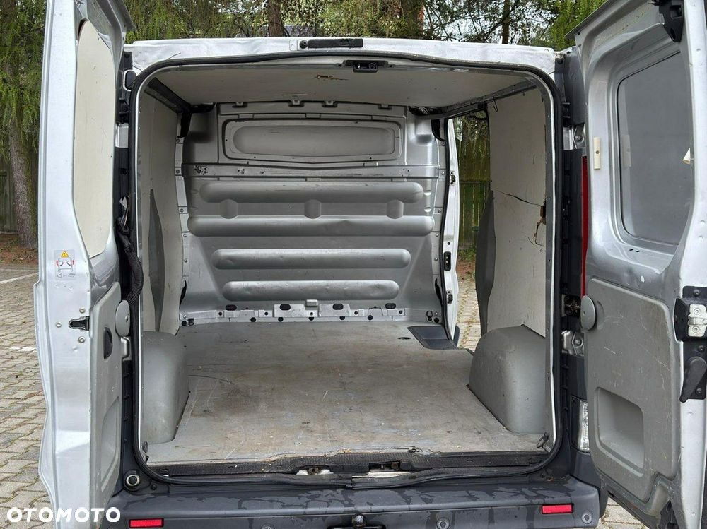 Opel Vivaro - 6