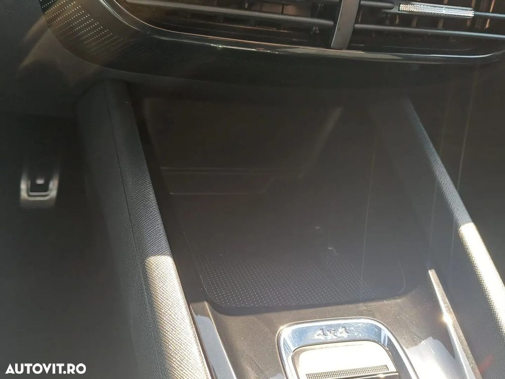 Skoda Octavia 2.0 TDI DSG 4X4 Sportline - 25