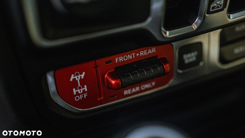 Jeep Wrangler - 15