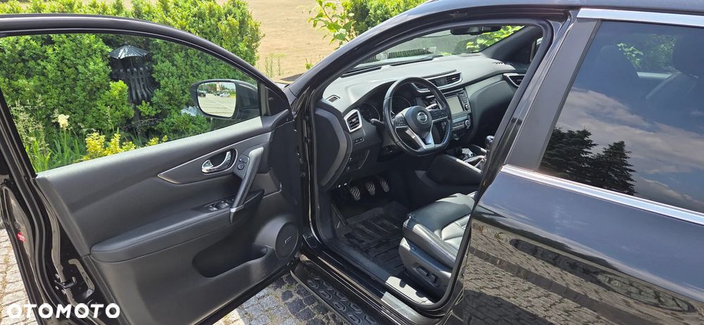 Nissan Qashqai 1.3 DIG-T Tekna+ - 22