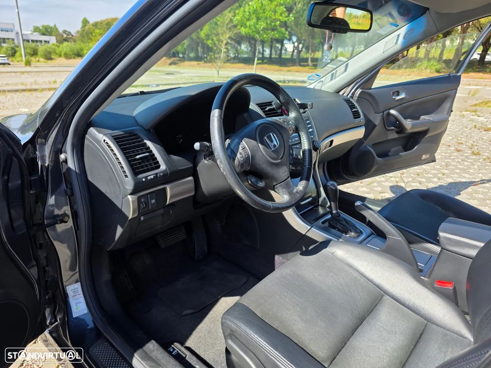 Honda Accord 2.0 Sport Auto. - 11