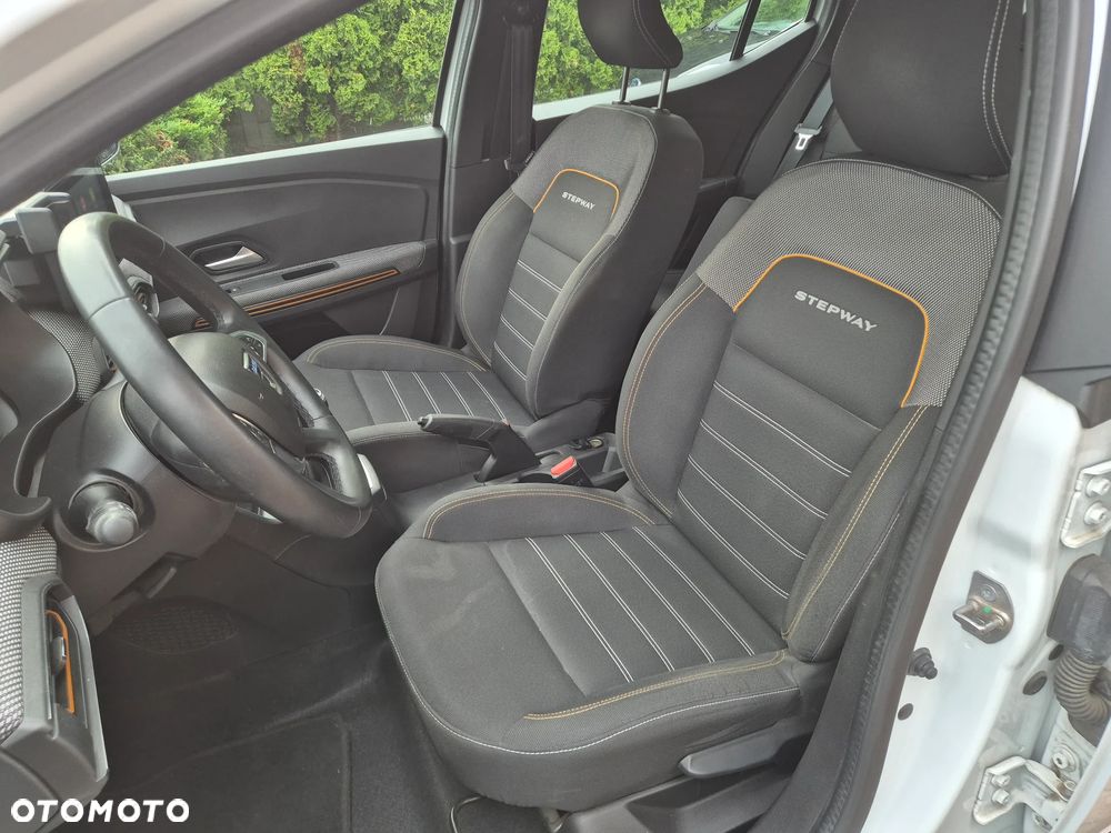 Dacia Sandero Stepway TCe 90 Comfort - 12
