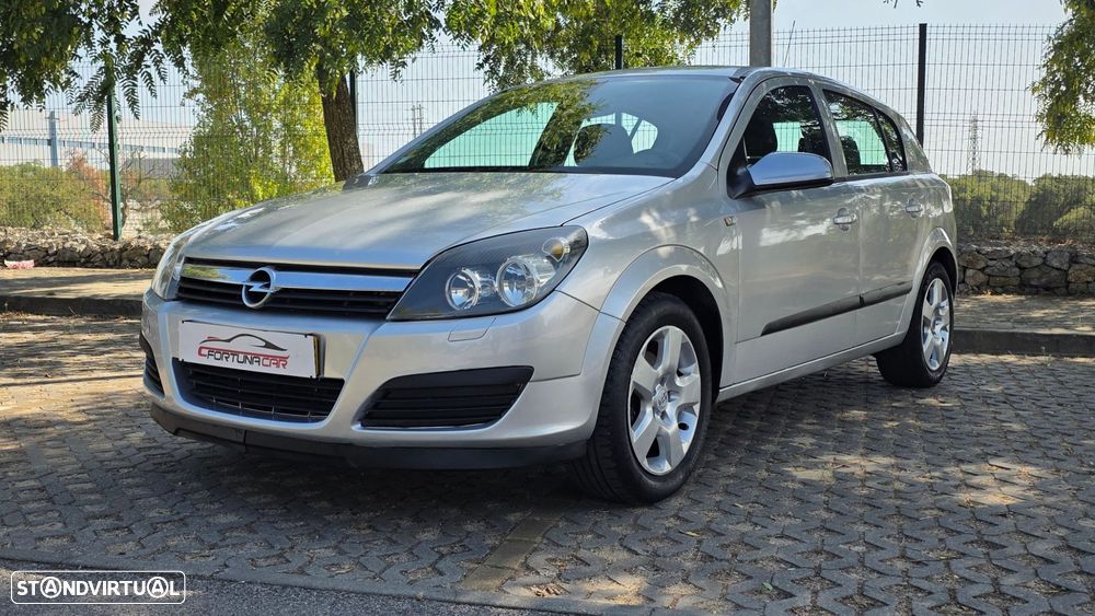 Opel Astra 1.4 Enjoy - 1