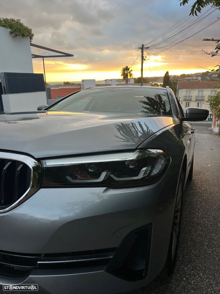 BMW 530 e - 5