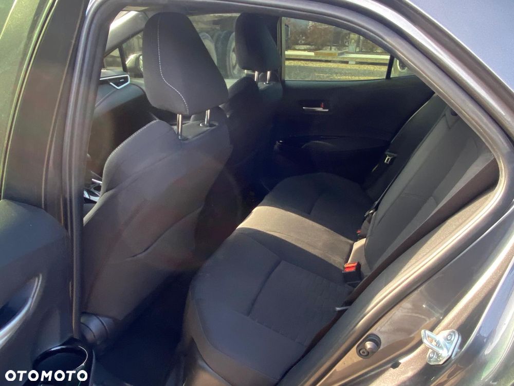 Toyota Corolla - 11