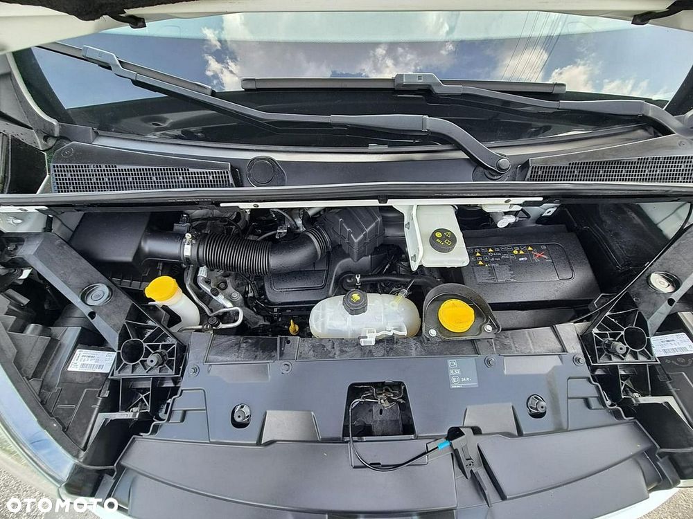Renault Trafic - 8