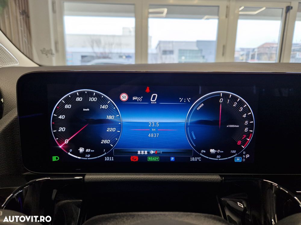 Mercedes-Benz GLA 250 e 8G-DCT - 14