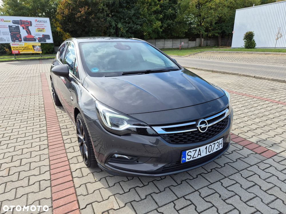Opel Astra 1.4 T Elite - 4