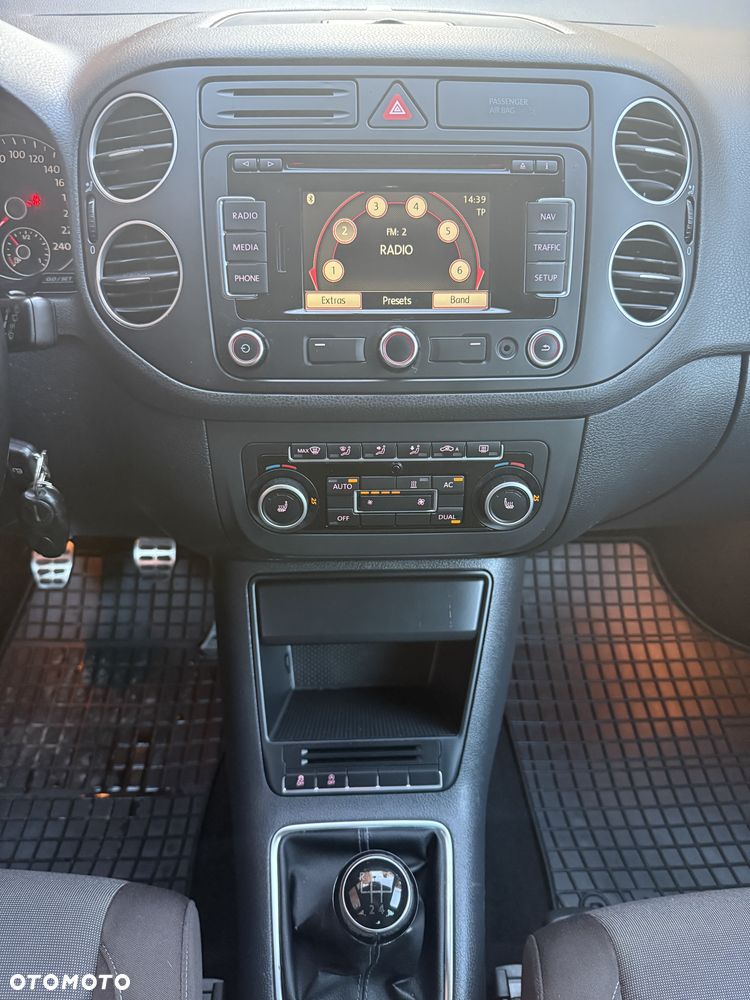 Volkswagen Golf Plus 1.6 TDI Comfortline - 3