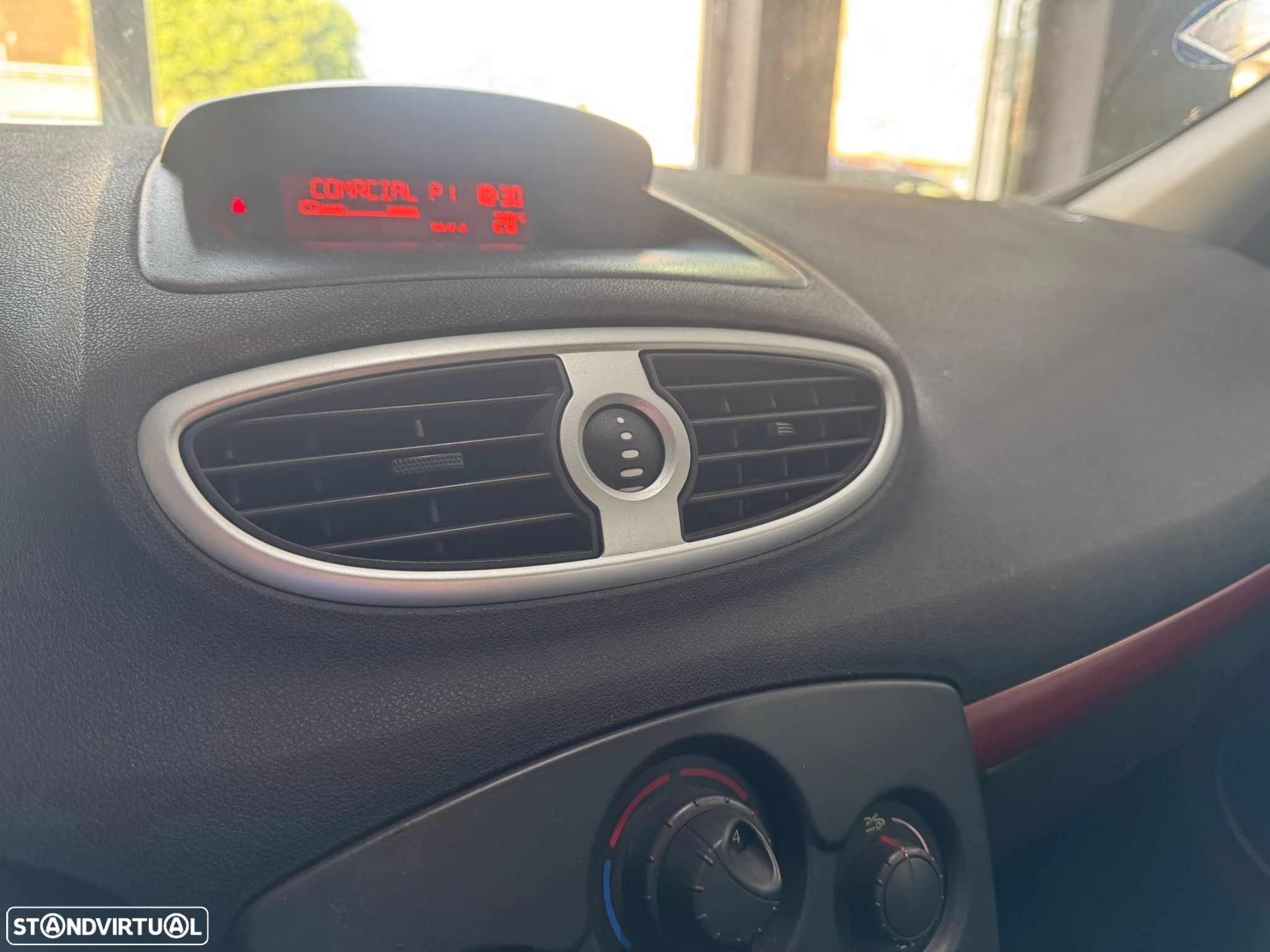 Renault Clio 1.5 dCi Rip Curl II - 18