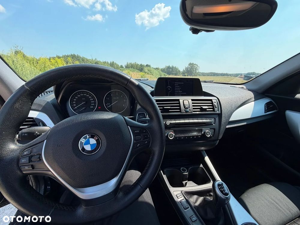 BMW Seria 1 116d EfficientDynamics Sport Line - 17
