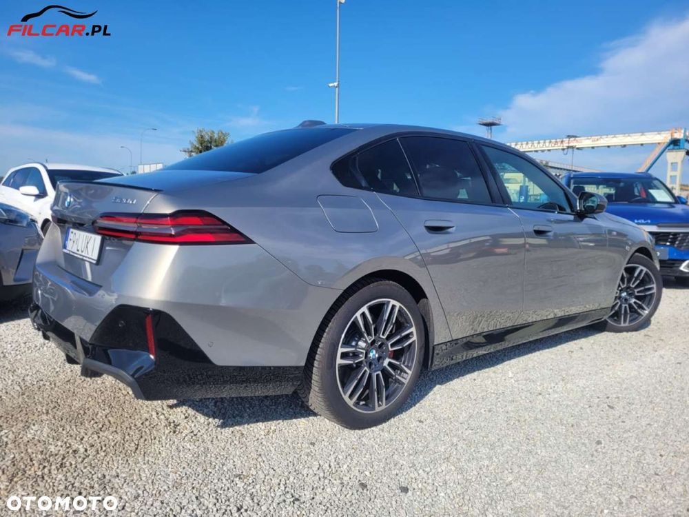 BMW Seria 5 - 35
