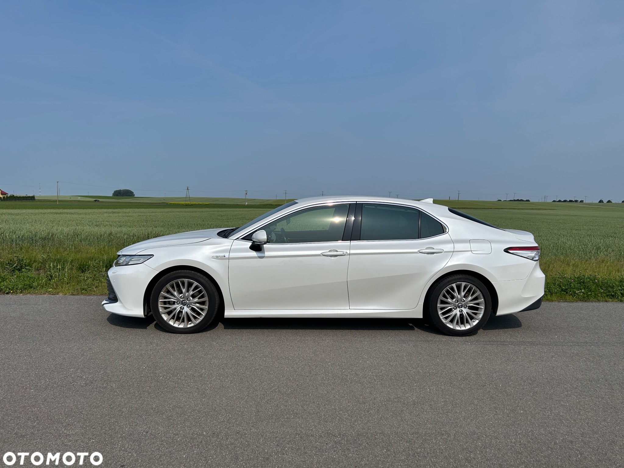 Toyota Camry 2.5 Hybrid Executive CVT - 13
