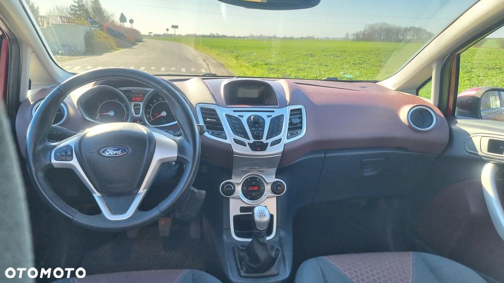 Ford Fiesta 1.25 Titanium - 11