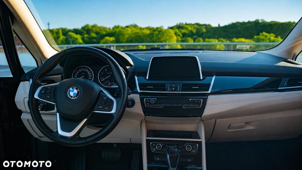 BMW Seria 2 218d Luxury Line sport - 7