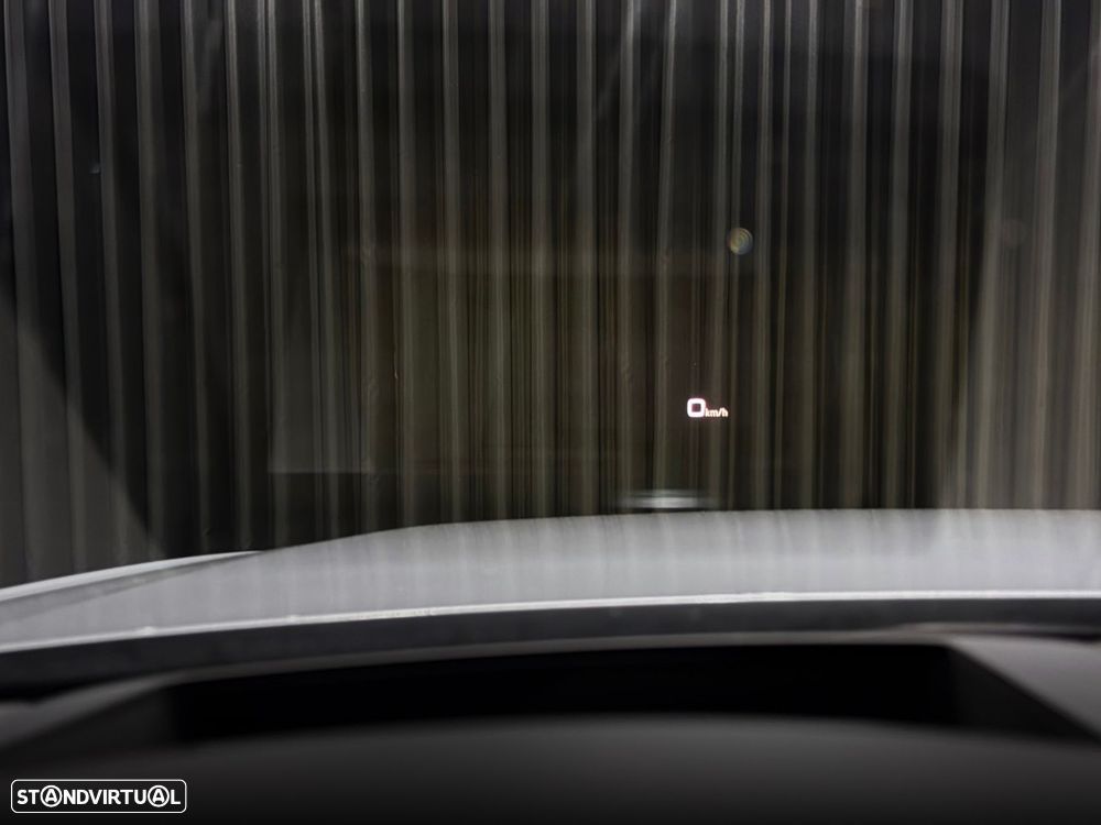 Audi A4 2.0 TDI S-line S tronic - 32