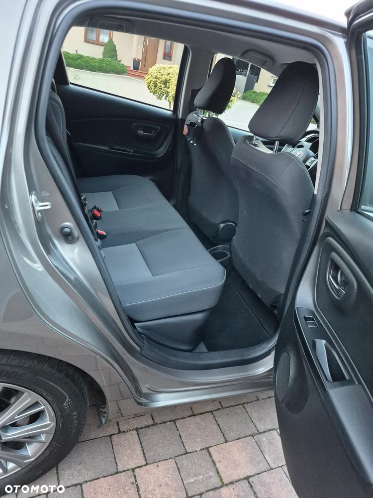 Toyota Yaris - 27