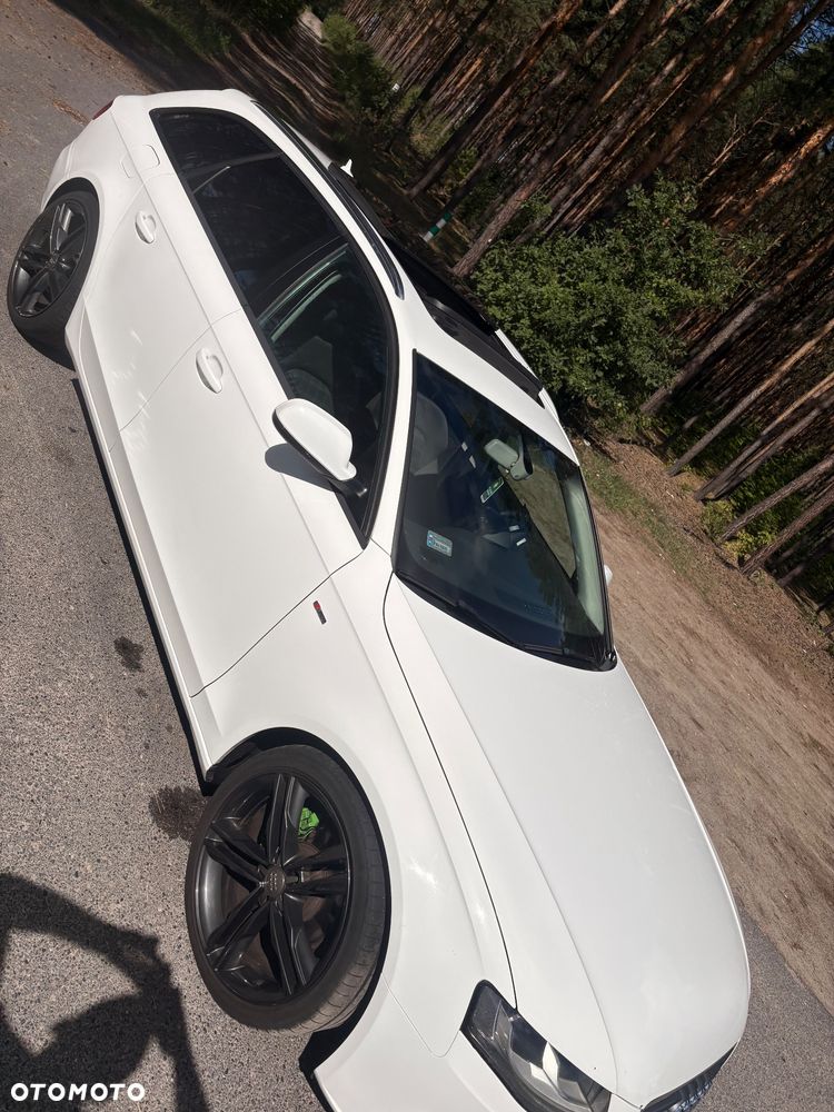 Audi A4 Avant 2.0 TDI - 13