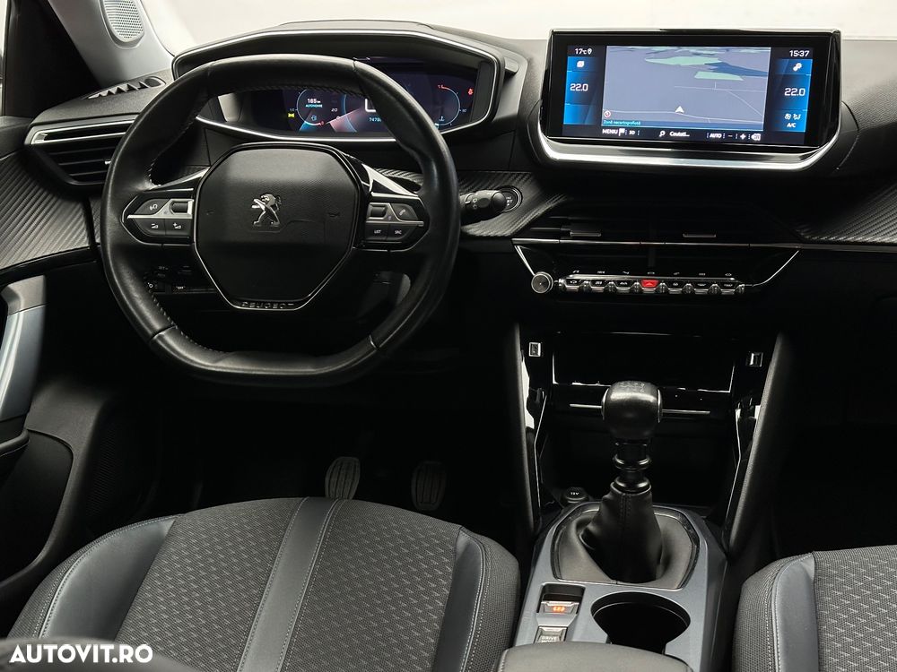 Peugeot 2008 1.2 PureTech Turbo S&S Allure - 7