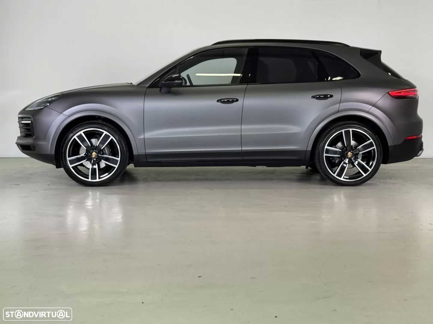 Porsche Cayenne Platinum Edition - 3
