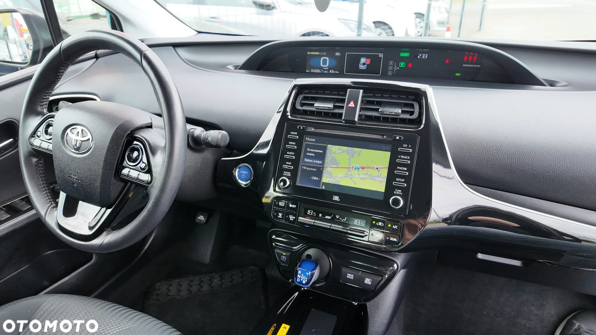 Toyota Prius 1.8 Hybrid Prestige - 37