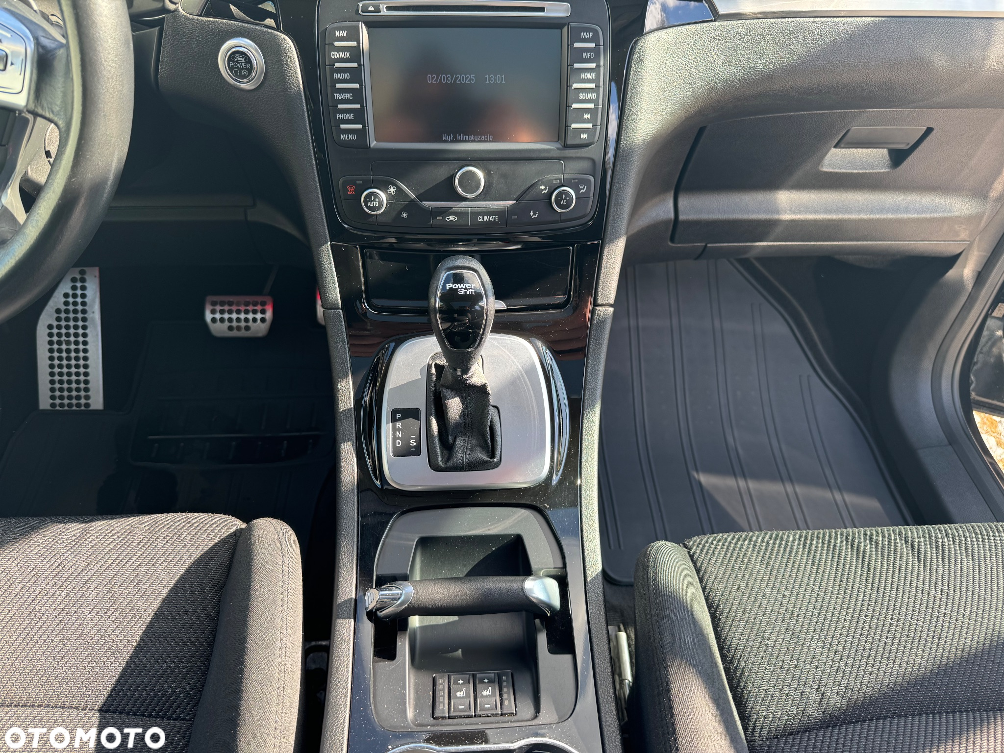 Ford S-Max 2.0 TDCi DPF Titanium X - 16