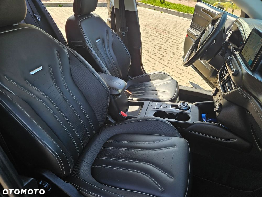 Ford Focus 2.0 EcoBlue Vignale - 24