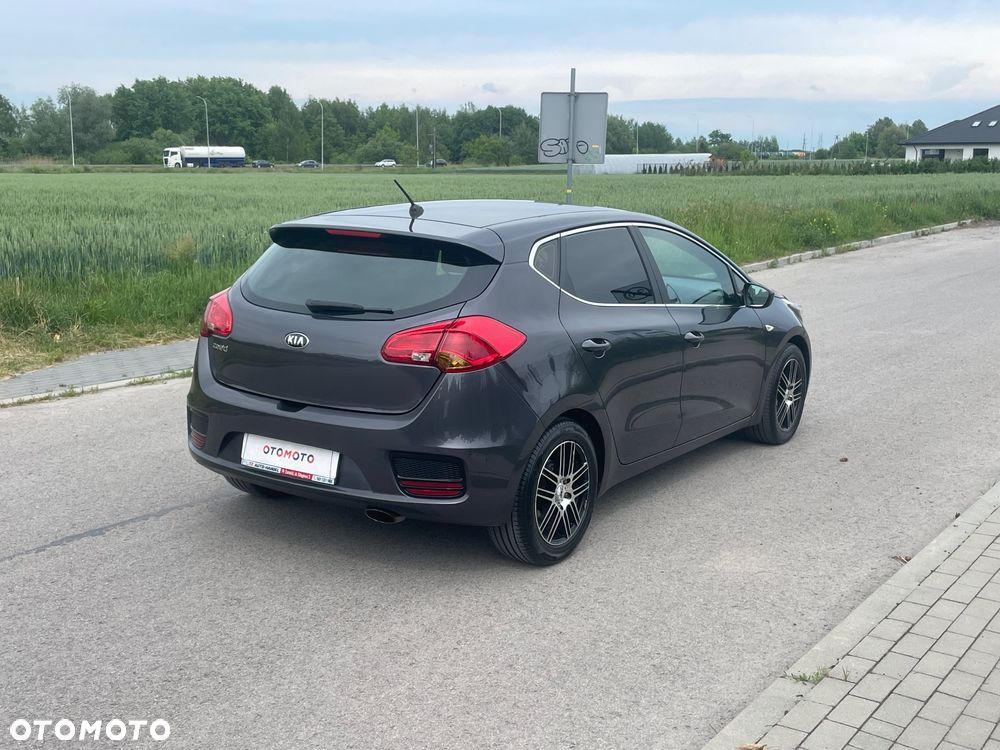 Kia Ceed 1.4 CVVT Vision - 29