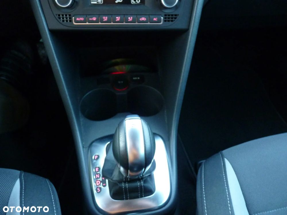 Volkswagen Polo 1.2 TSI DSG Life - 15