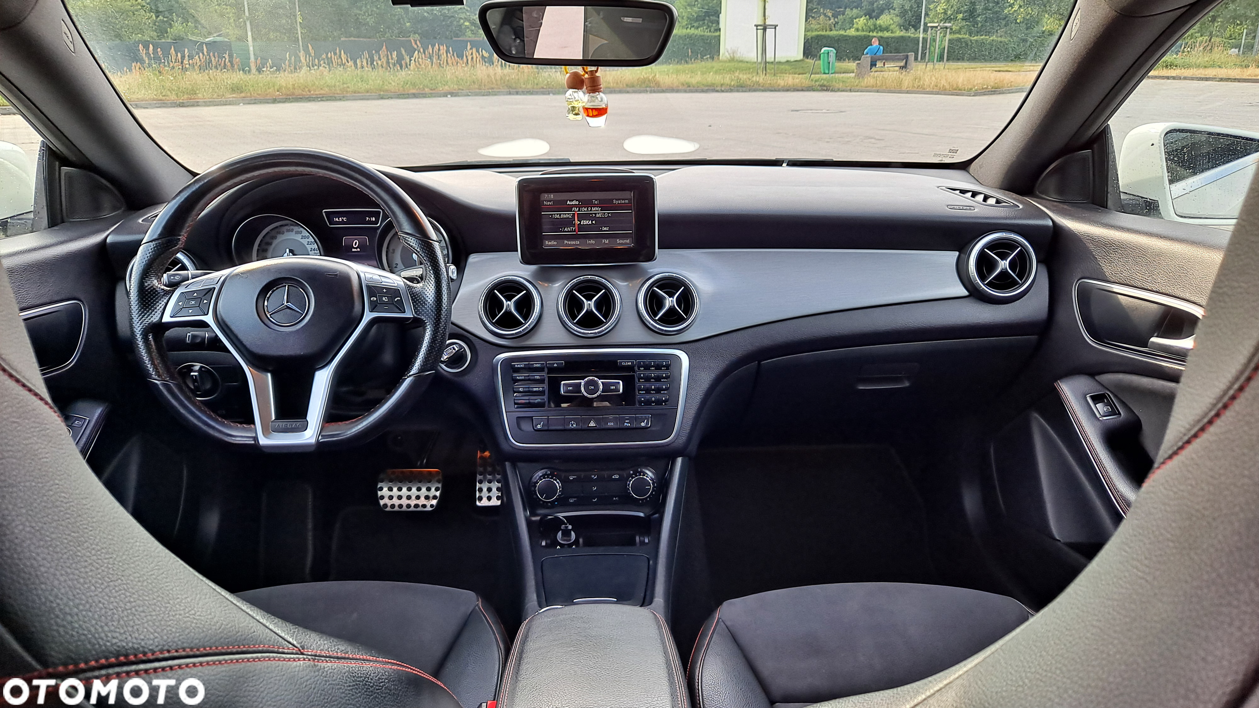 Mercedes-Benz CLA - 19