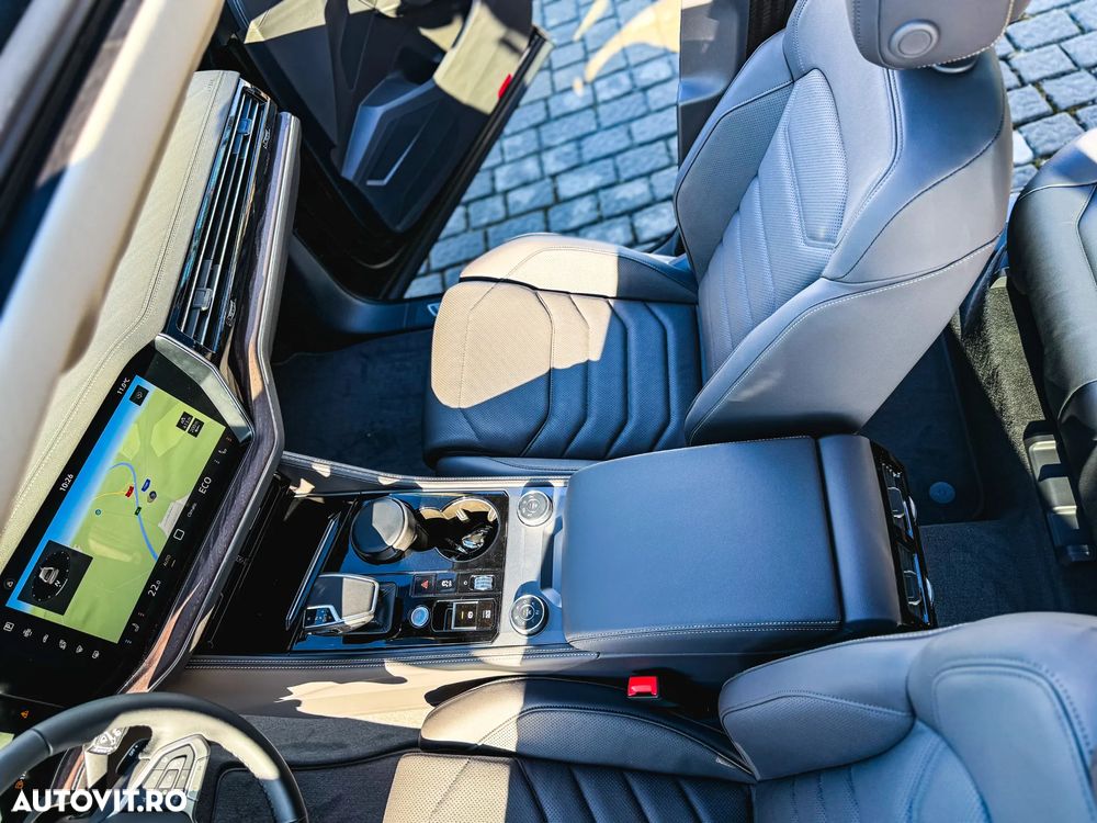 Volkswagen Touareg V6 TDI 4MOTION Elegance - 13