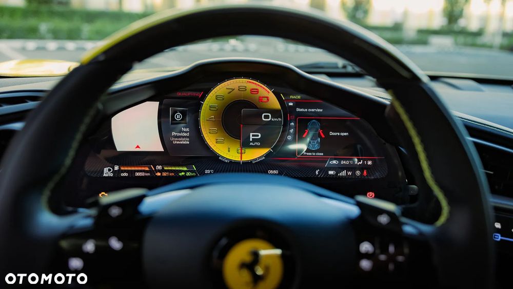 Ferrari SF90 Stradale - 15