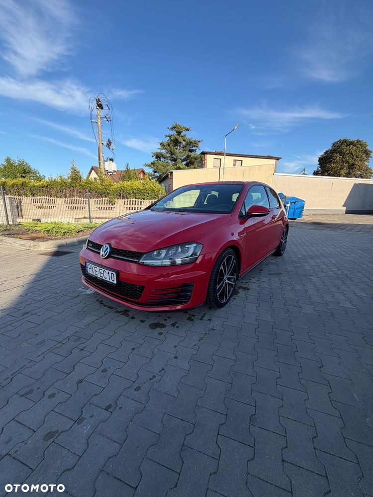 Volkswagen Golf 2.0 TDI BMT GTD DSG - 1