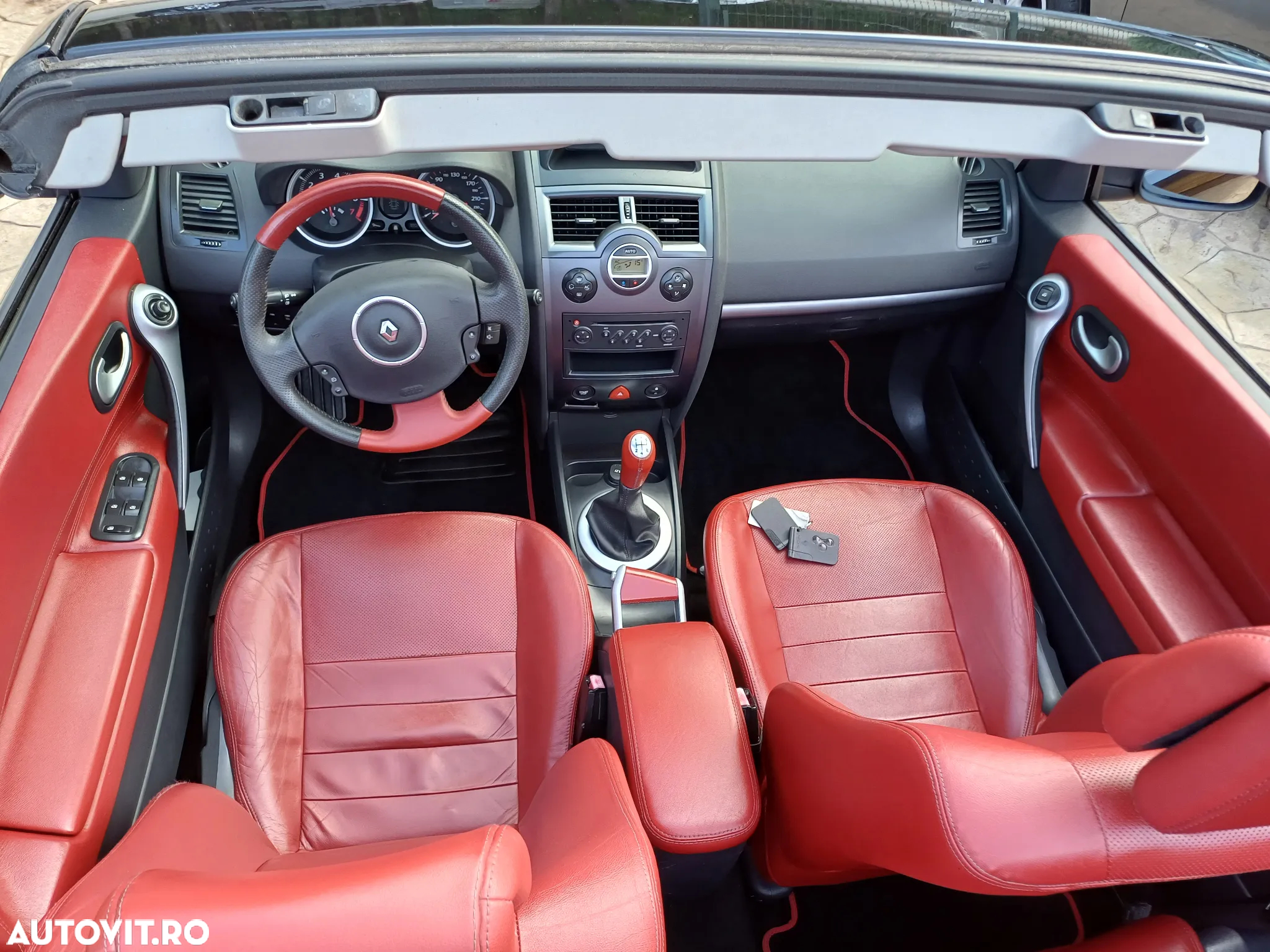 Renault Megane 1.6 Privilege - 5