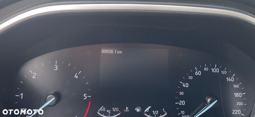 Ford Focus 1.5 EcoBlue Connected - 6