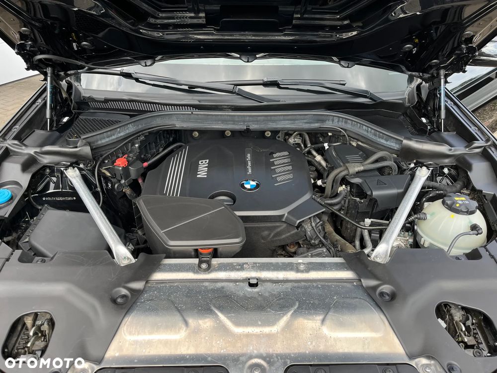 BMW X3 sDrive18d Advantage - 29