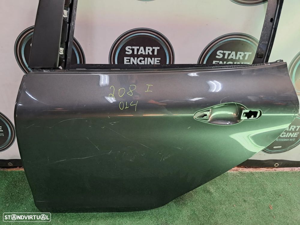 Peugeot 208 I 2008 I Porta frente e Tras esquerda - 3