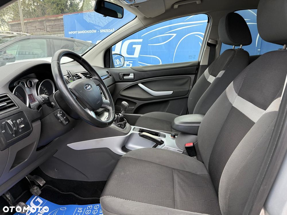 Ford Kuga 2.0 TDCi Trend - 14