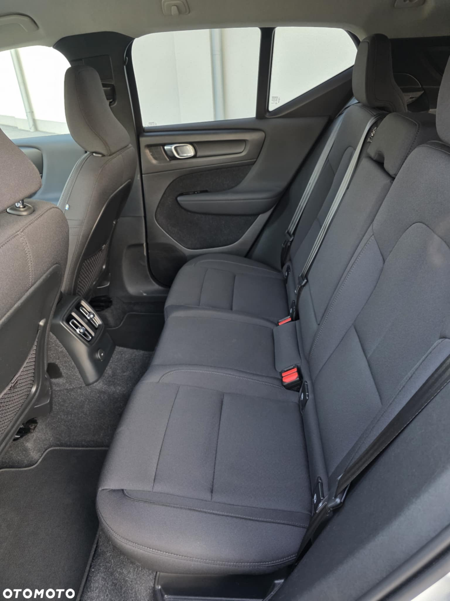 Volvo XC 40 T4 Plug-In Hybrid Inscription - 9