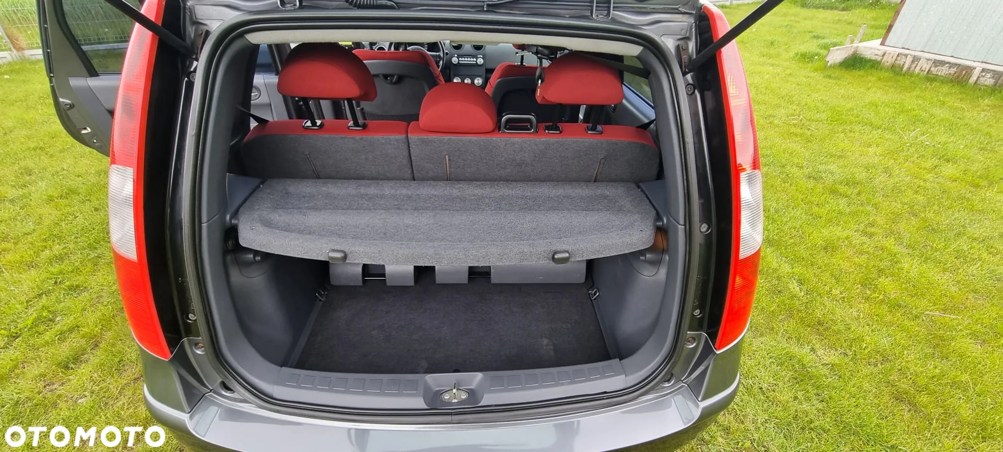 Mitsubishi Colt - 14