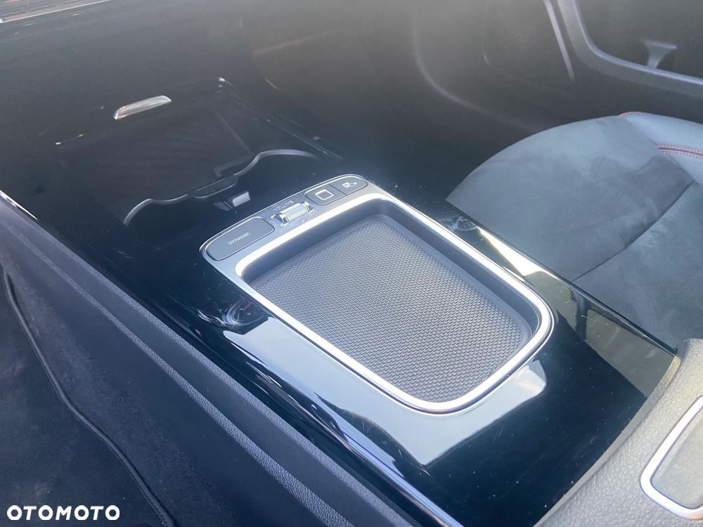 Mercedes-Benz Klasa A 200 AMG Line 7G-DCT - 14